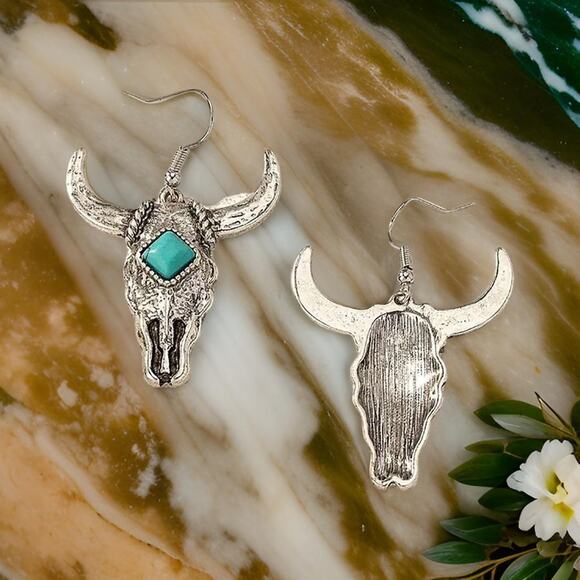 New Turquoise Bull‎ Steer Skull Dangle Earrings Western Cowboy Vintage Style - Picture 3 of 3